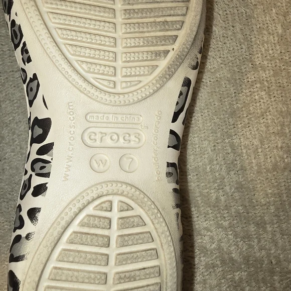 Crocs Kadee Snow Leopard Sling-back Ballet Flats size 7 - Picture 10 of 10
